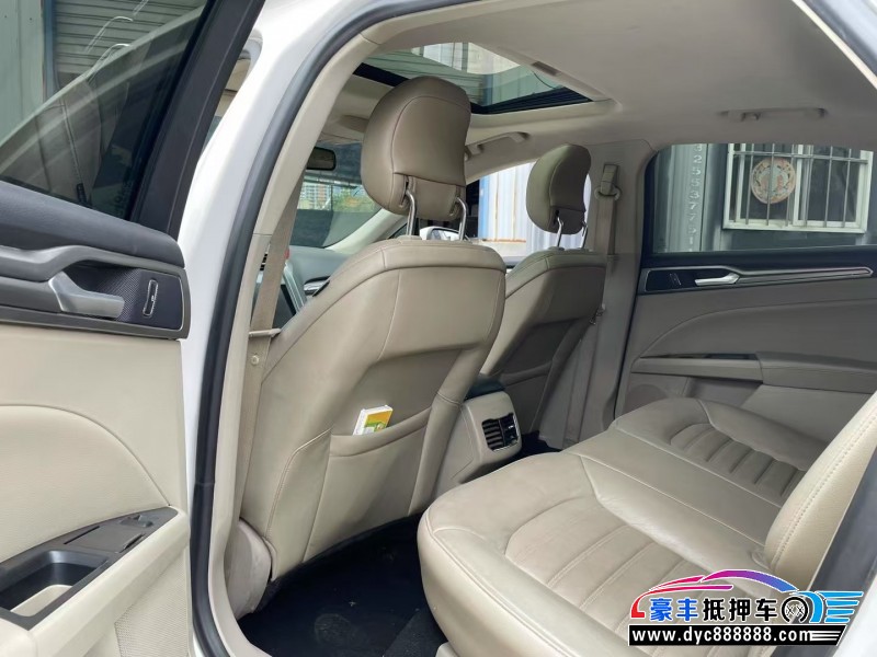 17年福特蒙迪欧轿车抵押车出售