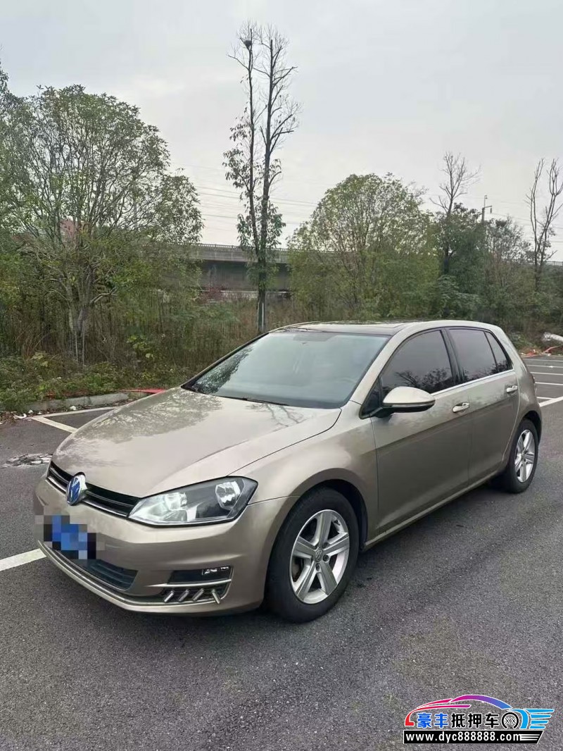 16年大众高尔夫轿车抵押车出售