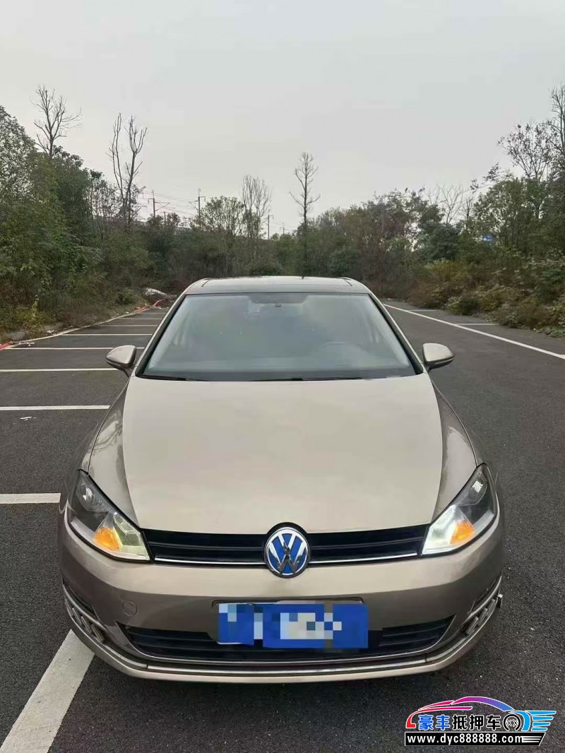 16年大众高尔夫轿车抵押车出售