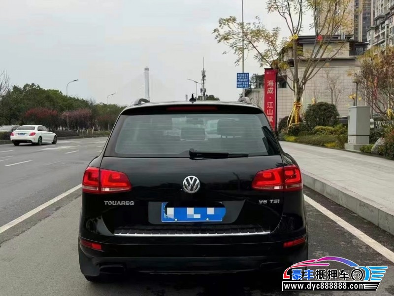 14年大众途锐SUV抵押车出售