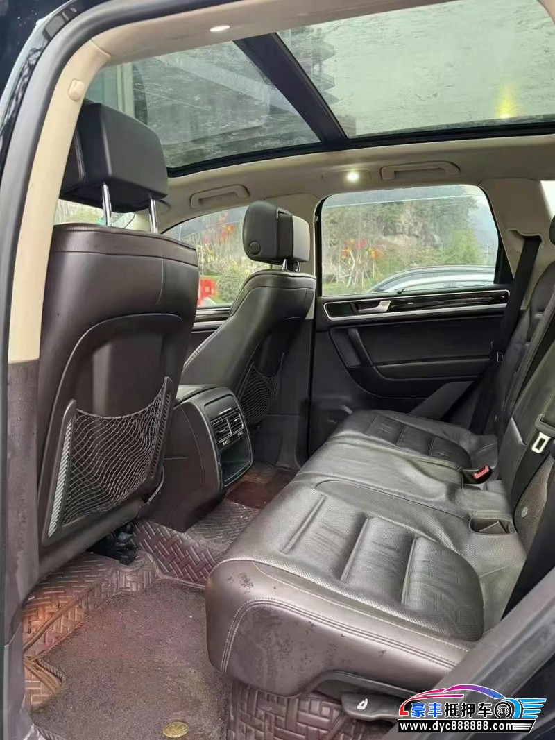 14年大众途锐SUV抵押车出售