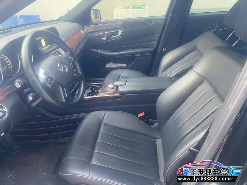 15年奔驰E轿车抵押车出售