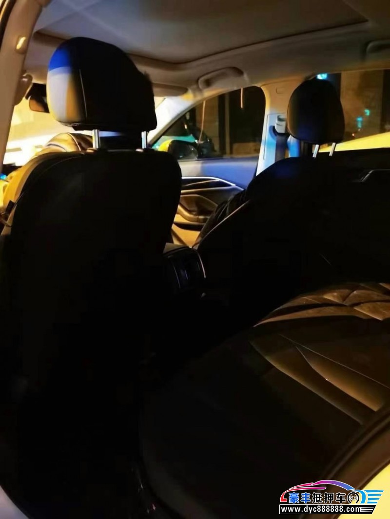 24年奔腾B70轿车抵押车出售