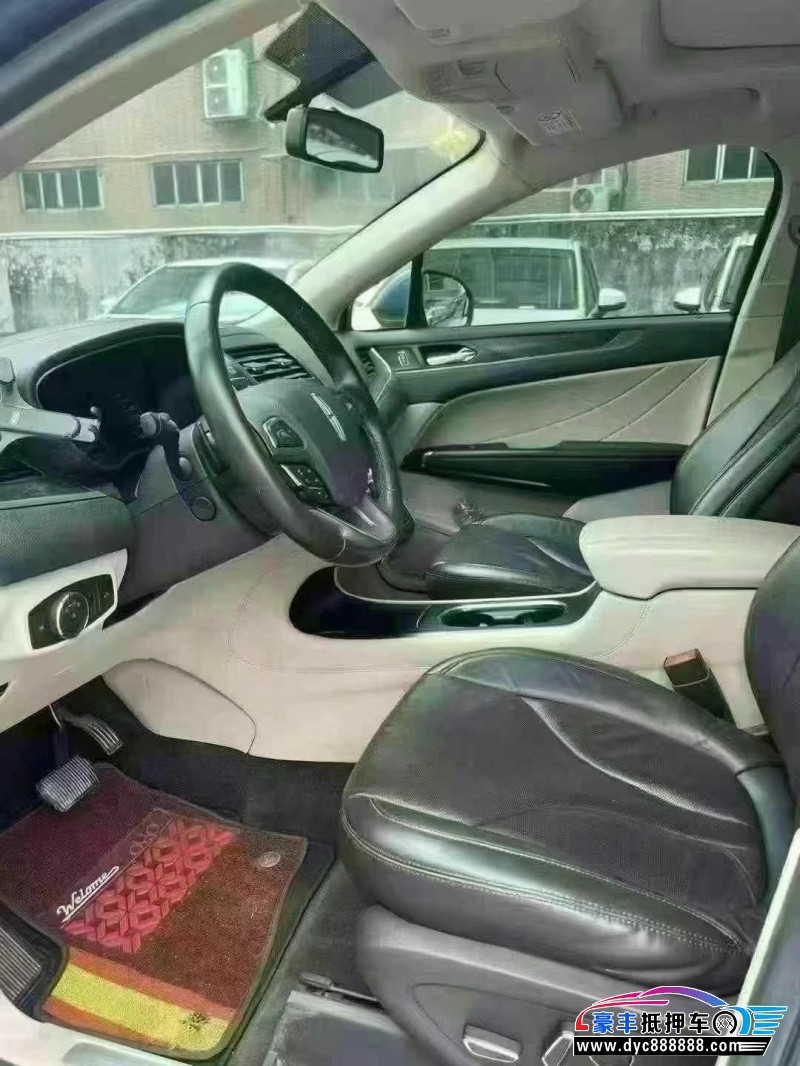 18年林肯MKC轿车抵押车出售