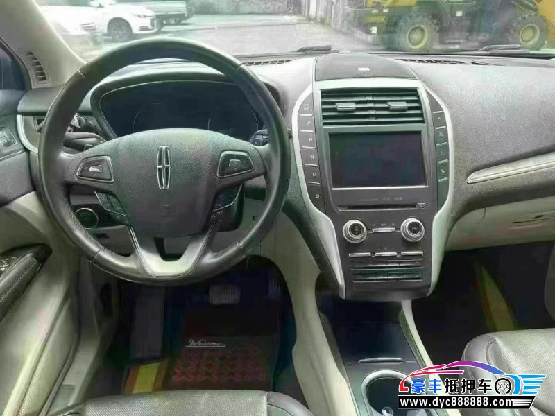 18年林肯MKC轿车抵押车出售