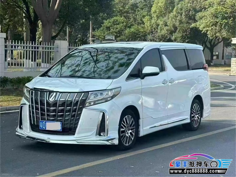 17年丰田埃尔法轿车抵押车出售