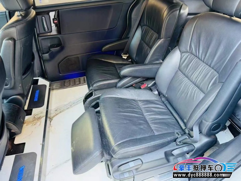 19年本田奥德赛轿车抵押车出售