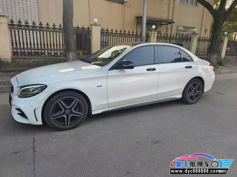 21年奔驰C轿车抵押车出售