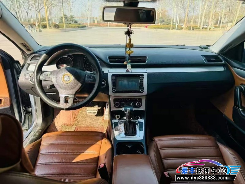 11年大众CC轿车抵押车出售