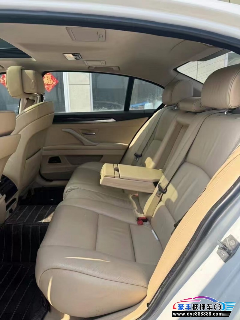 12年宝马5系轿车抵押车出售