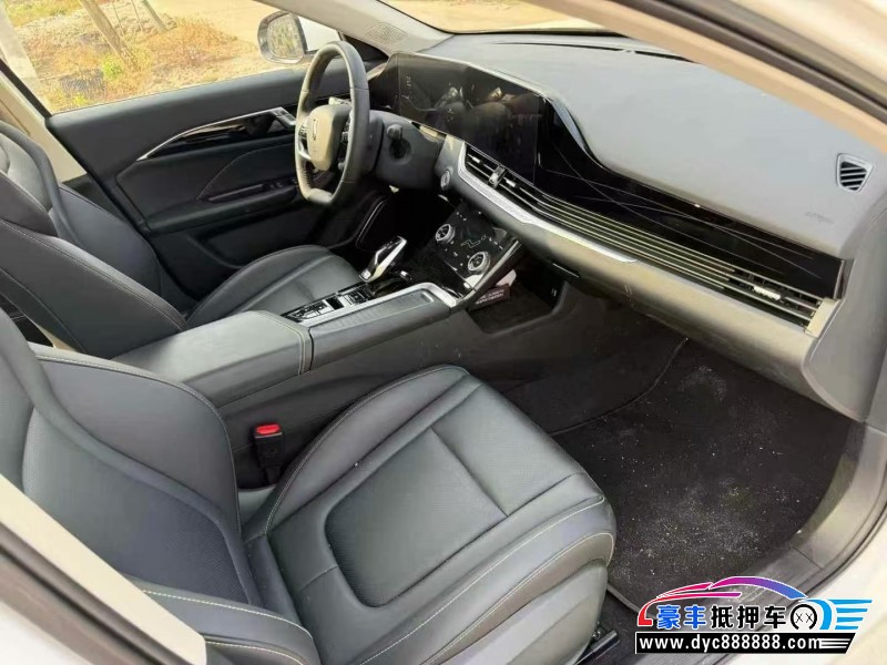 24年奔腾B70轿车抵押车出售