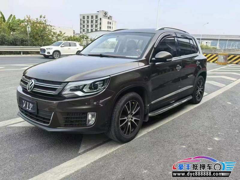 14年大众途观轿车抵押车出售