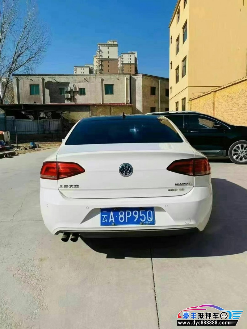 16年大众凌渡轿车抵押车出售