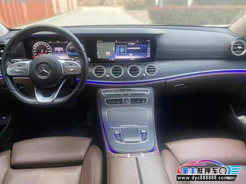 19年奔驰E轿车抵押车出售