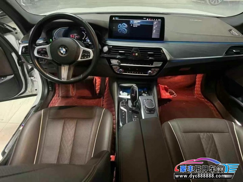 21年宝马5系轿车抵押车出售