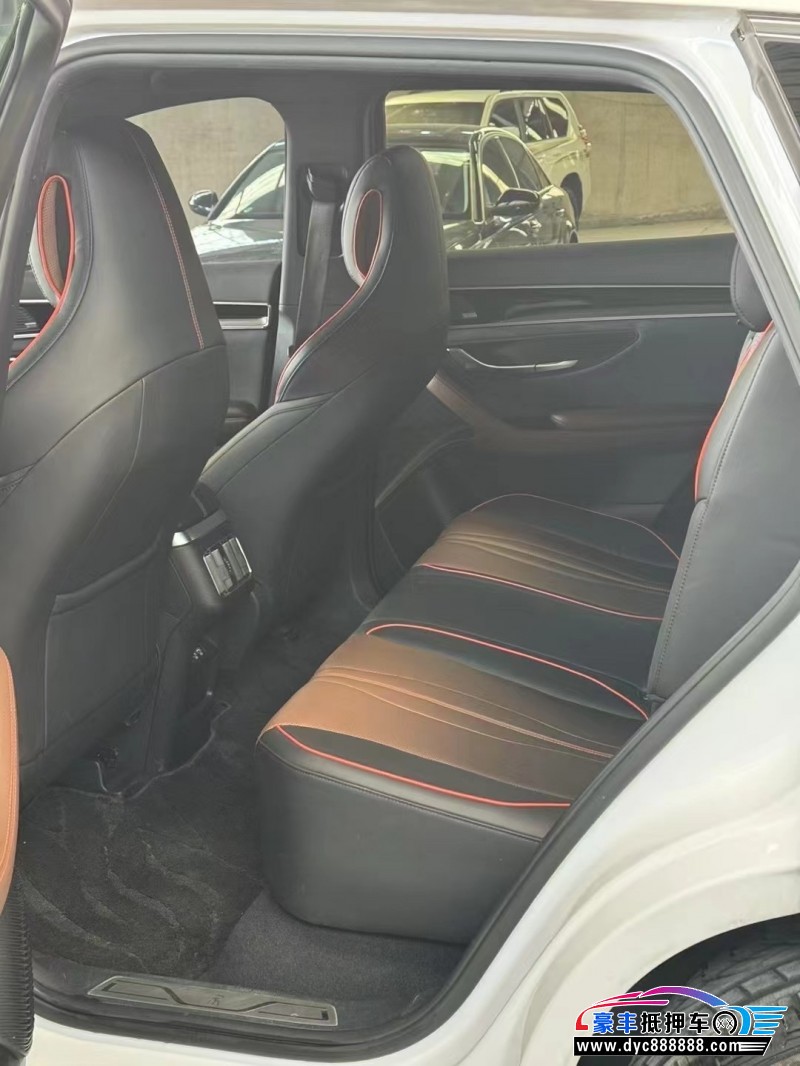 21年比亚迪宋轿车抵押车出售