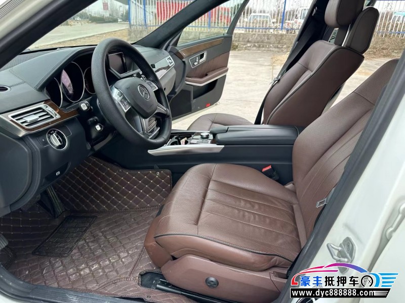 16年奔驰E轿车抵押车出售