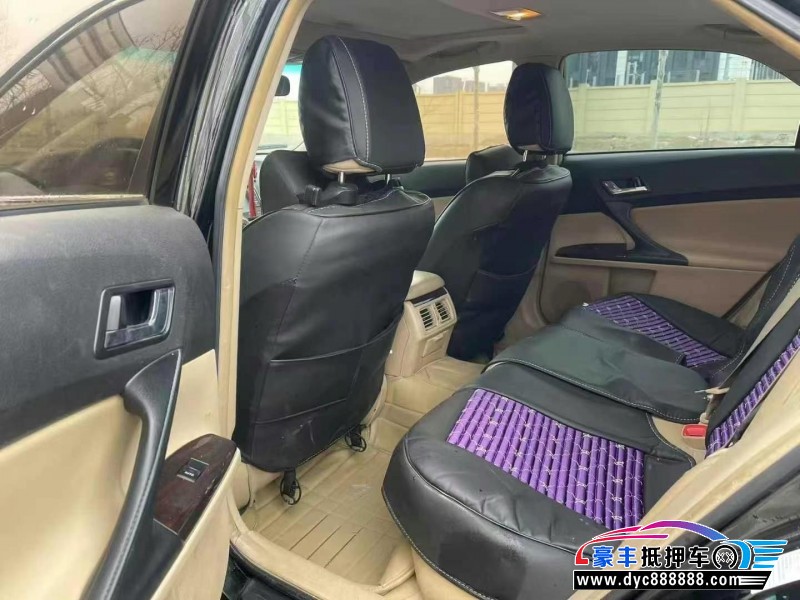 11年丰田锐志轿车抵押车出售