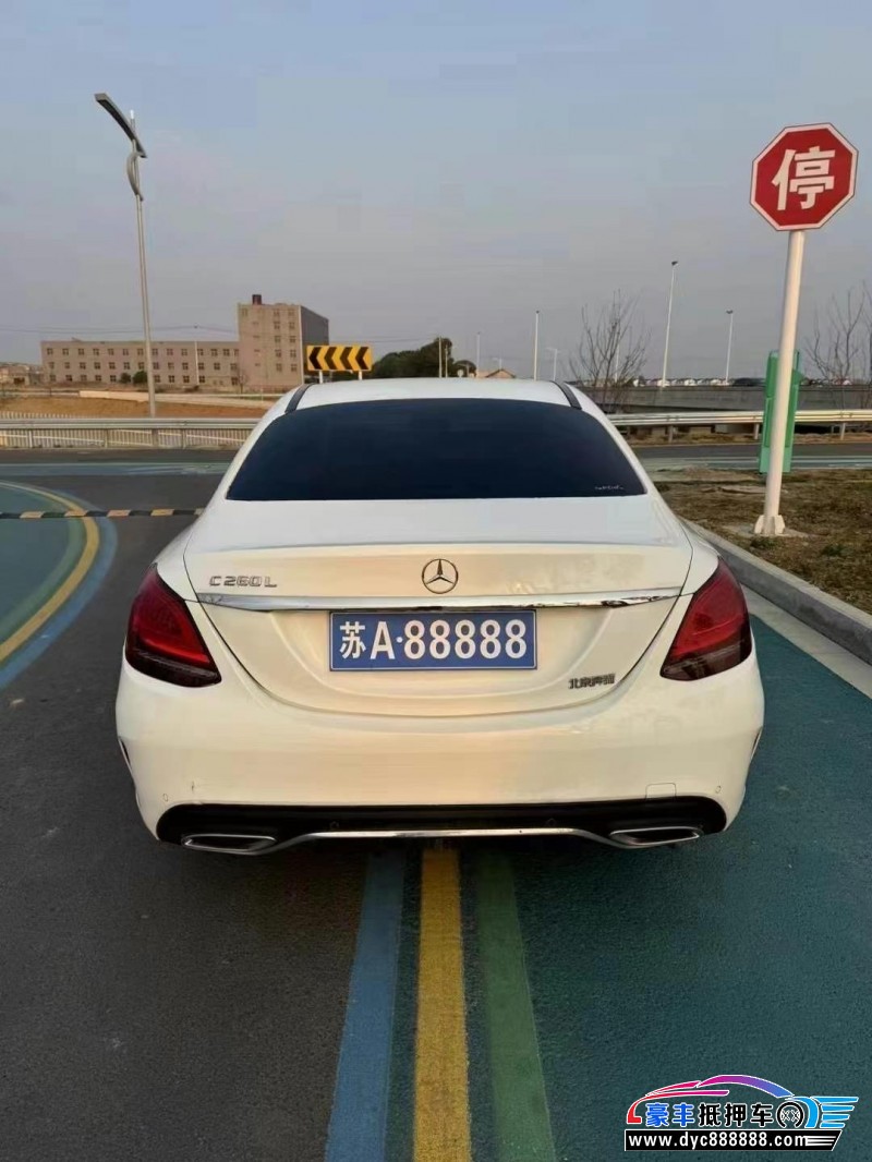 19年奔驰C轿车抵押车出售