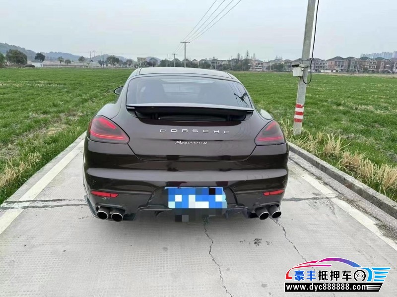 10年保时捷帕纳梅拉轿车抵押车出售
