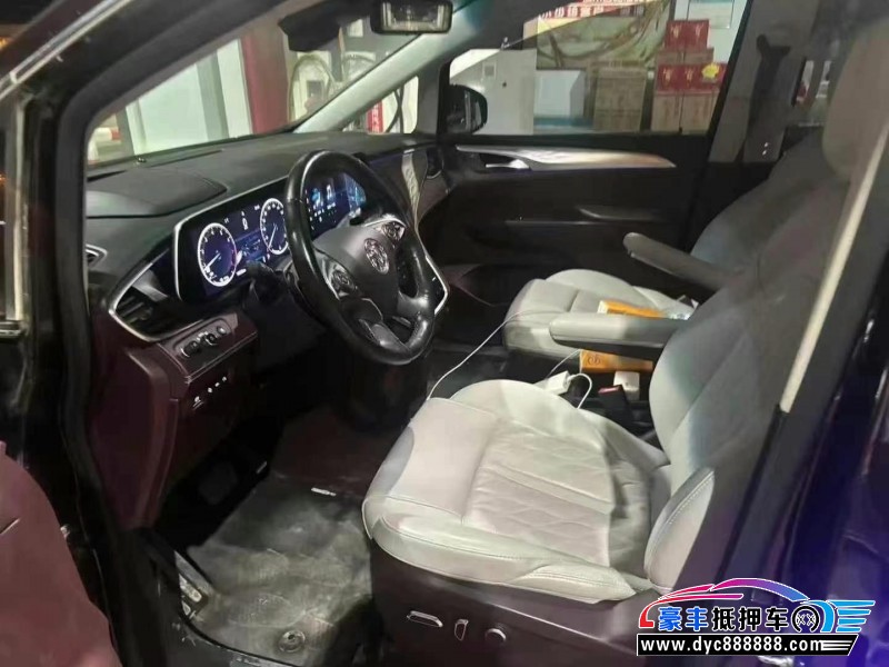 22年别克GL8轿车抵押车出售