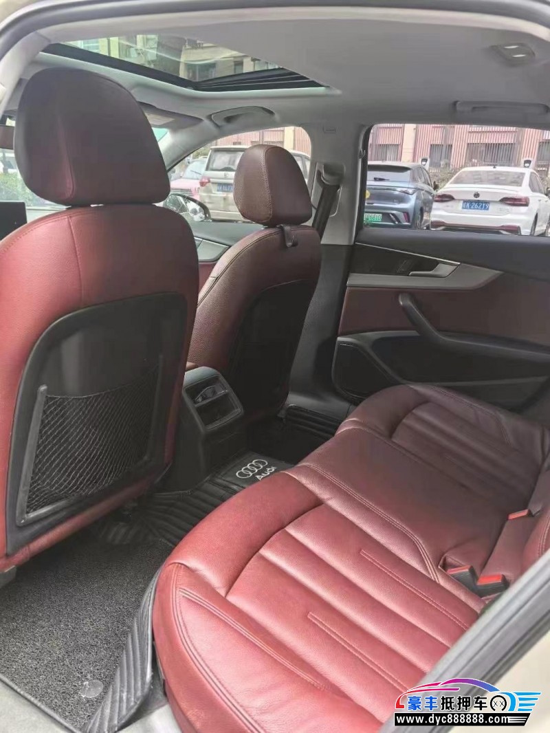 17年奥迪A4轿车抵押车出售