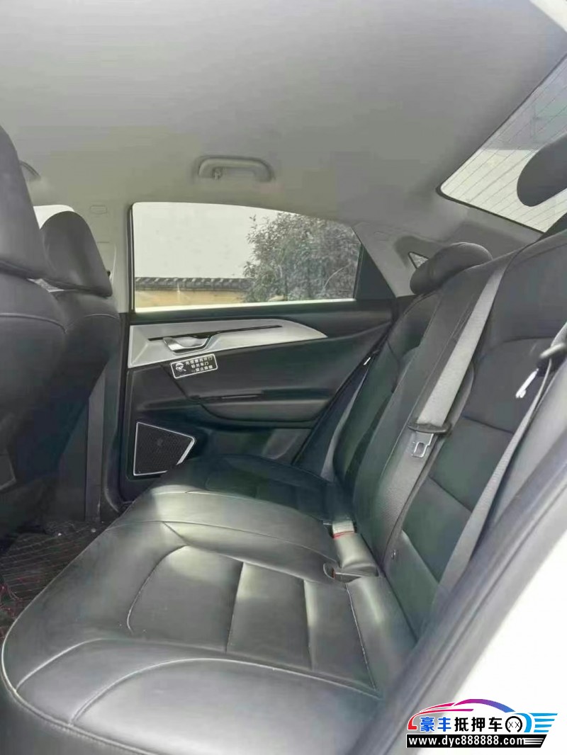 24年吉利几何轿车抵押车出售