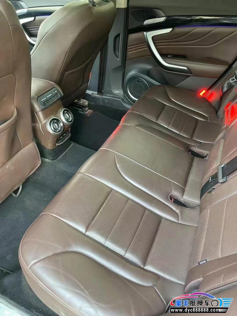 18年WEYVV7轿车抵押车出售