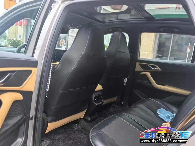 24年荣威ERX5轿车抵押车出售