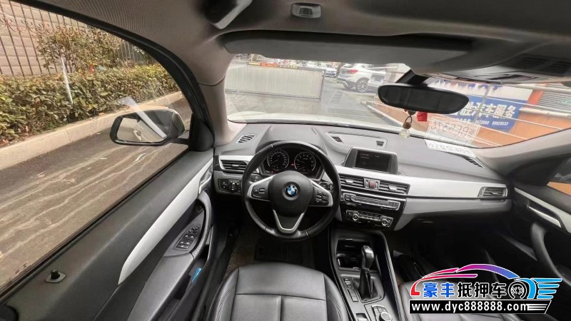 18年宝马X1轿车抵押车出售