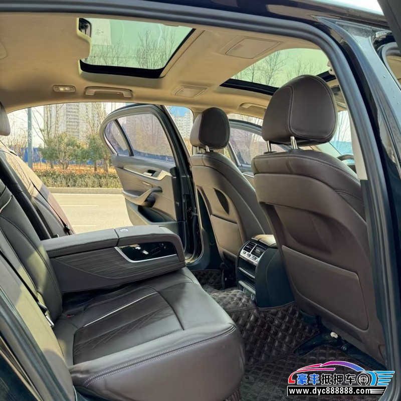 18年宝马5系轿车抵押车出售