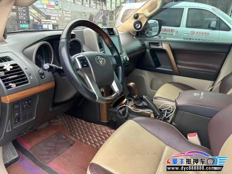 13年丰田普拉多（霸道）轿车抵押车出售