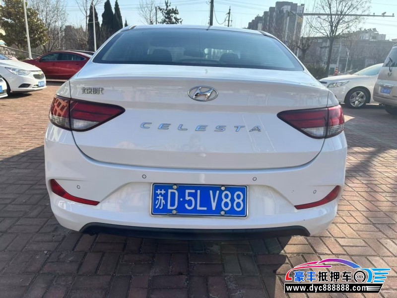 19年现代悦动轿车抵押车出售