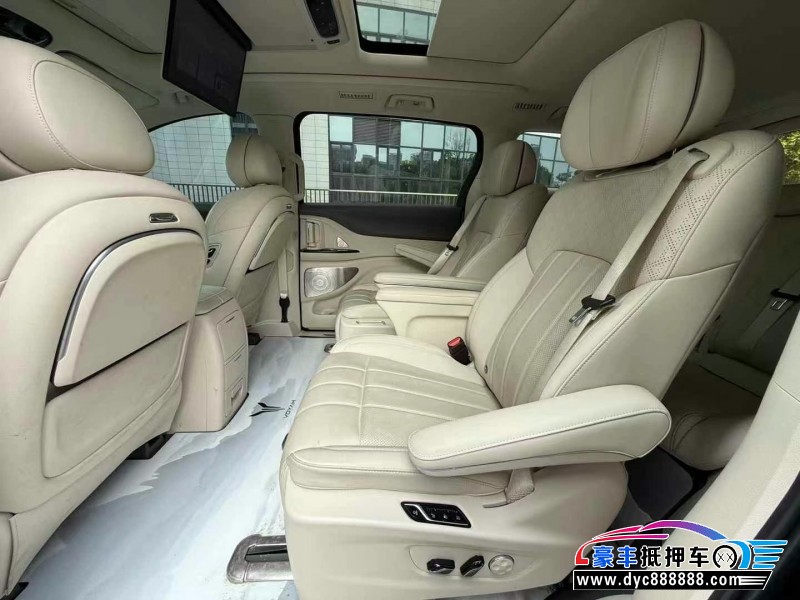 24年岚图梦想家轿车抵押车出售