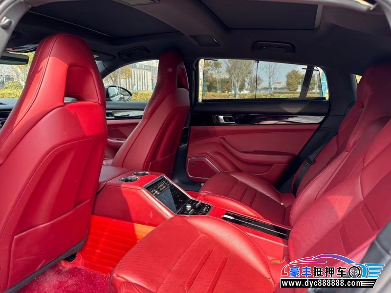 19年保时捷帕纳梅拉轿车抵押车出售