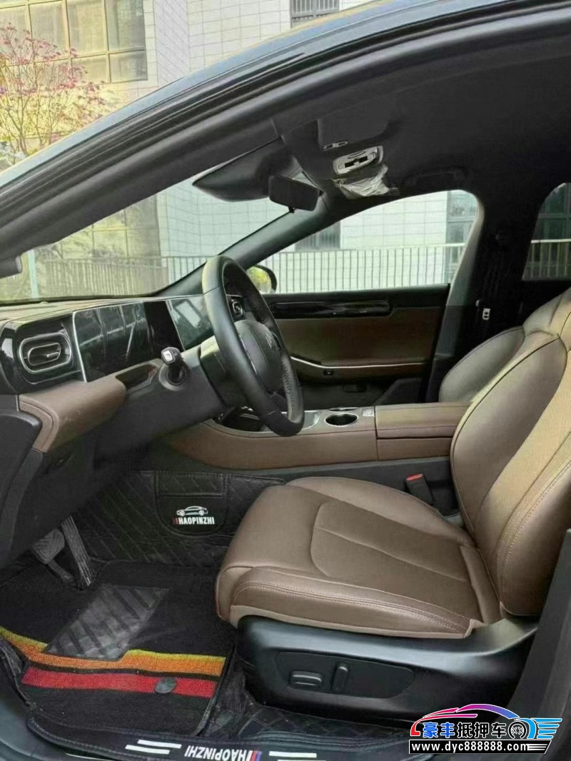 24年零跑c01轿车抵押车出售