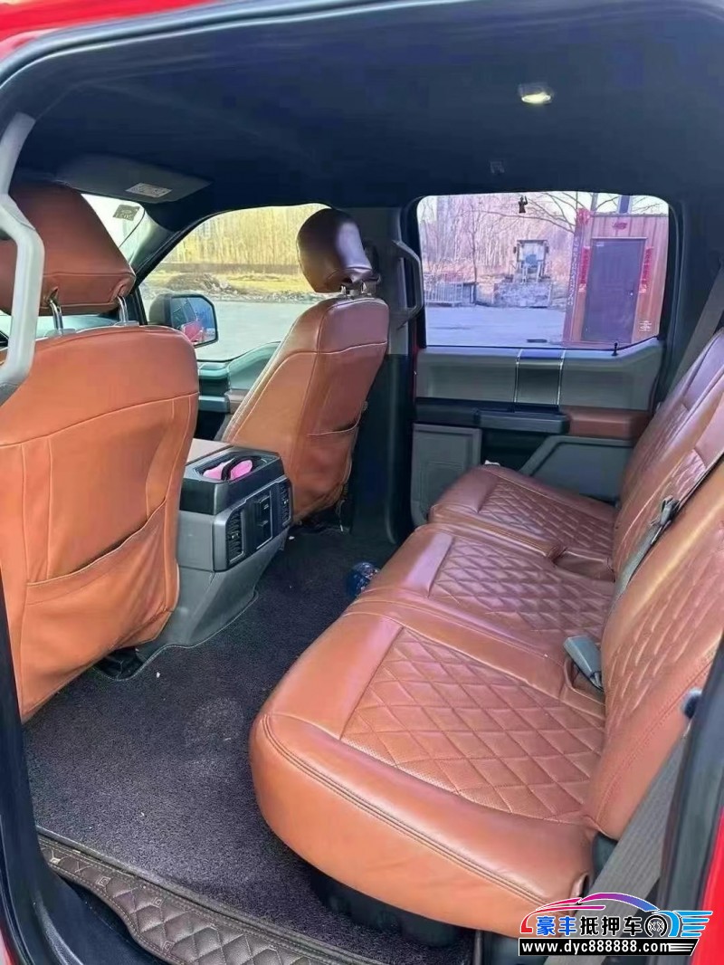 18年福特猛禽轿车抵押车出售