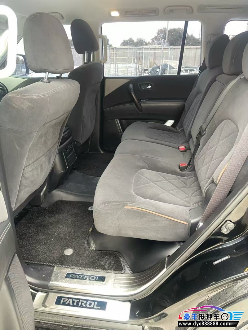 18年日产途乐轿车抵押车出售