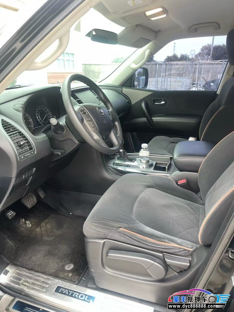 18年日产途乐轿车抵押车出售