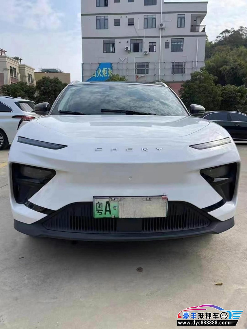 24年奇瑞舒享家轿车抵押车出售