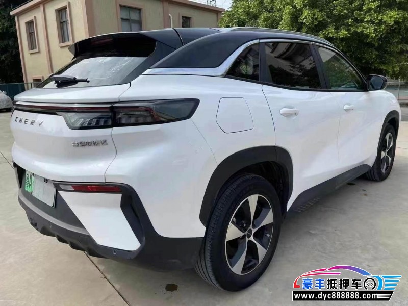 24年奇瑞舒享家轿车抵押车出售