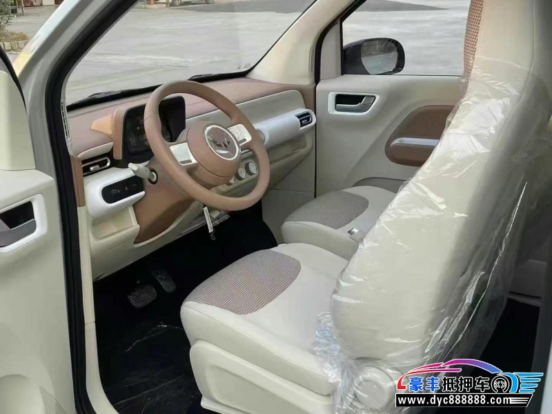 25年五菱汽车迷你轿车抵押车出售