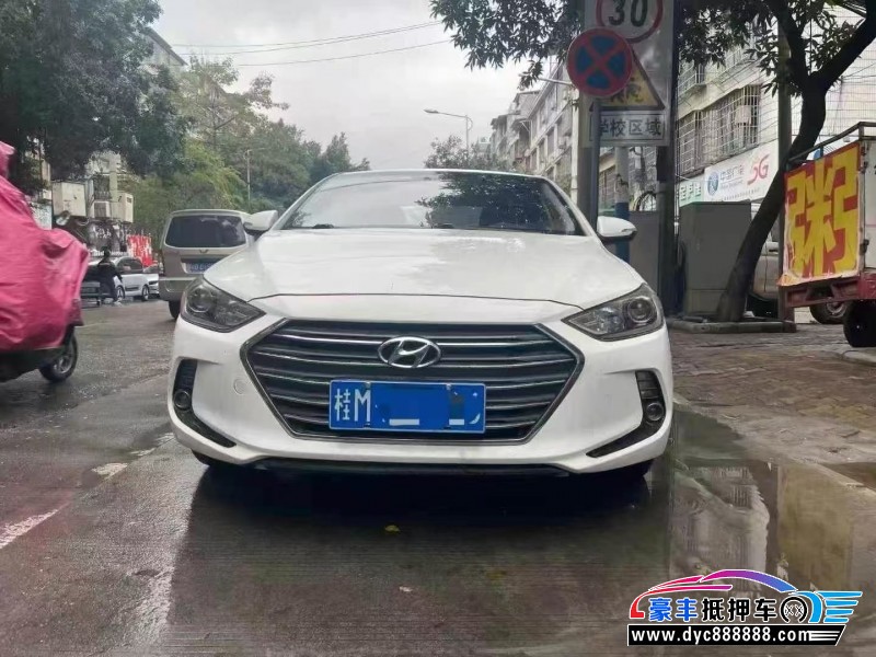 18年现代领动轿车抵押车出售