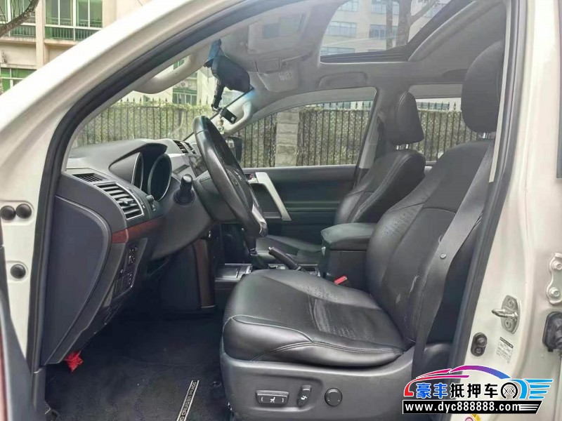 14年丰田普拉多（霸道）轿车抵押车出售