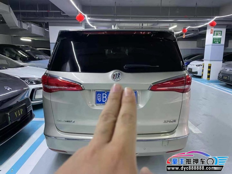 19年别克GL8轿车抵押车出售