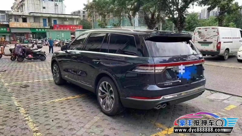 21年林肯飞行家轿车抵押车出售