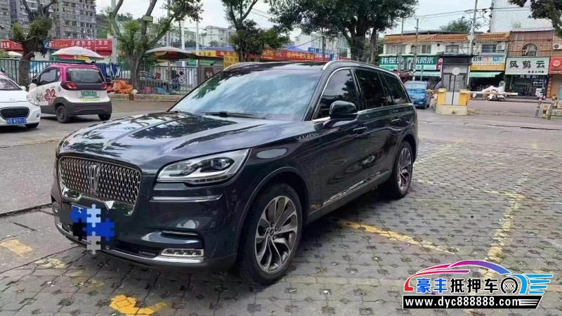 21年林肯飞行家轿车抵押车出售