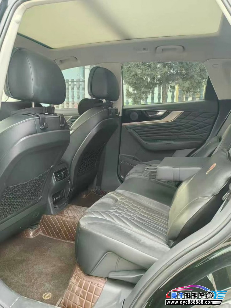 22年红旗HS5轿车抵押车出售