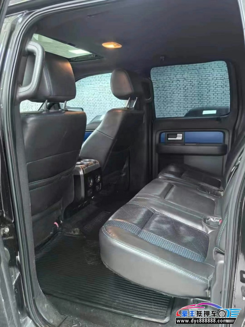 14年福特猛禽轿车抵押车出售