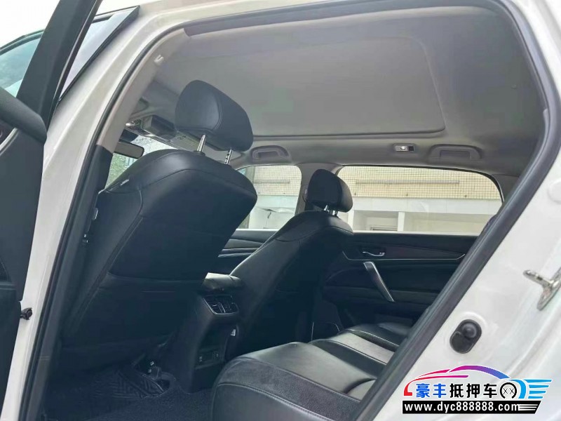 19年本田冠道轿车抵押车出售